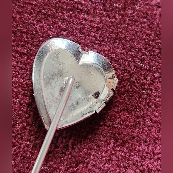 Heart Locket Stick Pin - Picture 6 of 6